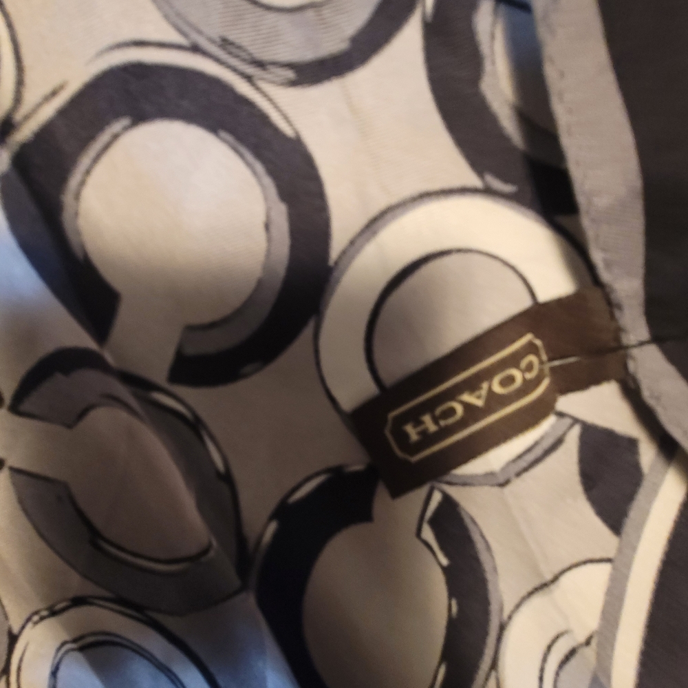 Coach silk scarf - Picture 3 of 8